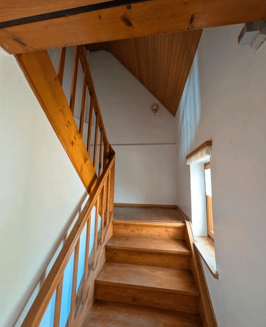 Prodej domu 135 m², pozemek 1.000 m², Fichtenweg 17, Oberschweinbach, Bavorsko Prodej domu 135 m², pozemek 1.000 m², Fichtenweg 17, Oberschweinbach, Bavorsko