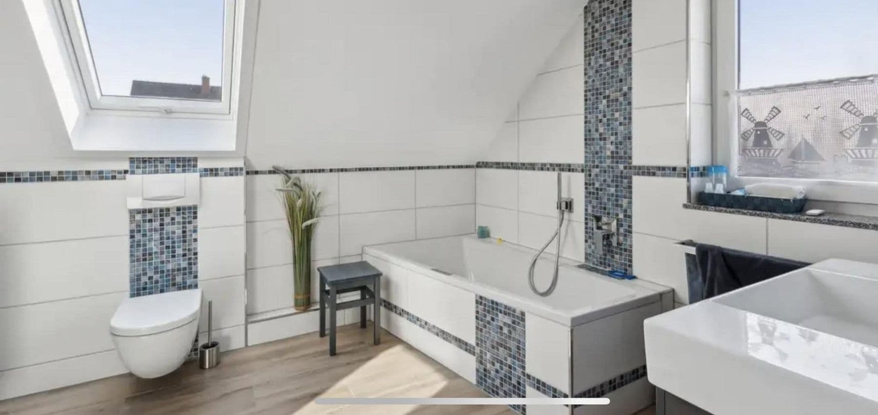 Prodej domu 156 m², pozemek 726 m², Florstadt, Hessen Prodej domu 156 m², pozemek 726 m², Florstadt, Hessen