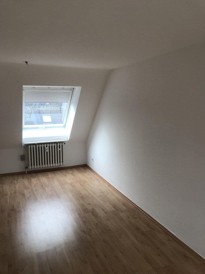 Prodej bytu 5+1 122 m², Mülheim an der Ruhr, Severní Porýní-Vestfálsko Prodej bytu 5+1 122 m², Mülheim an der Ruhr, Severní Porýní-Vestfálsko