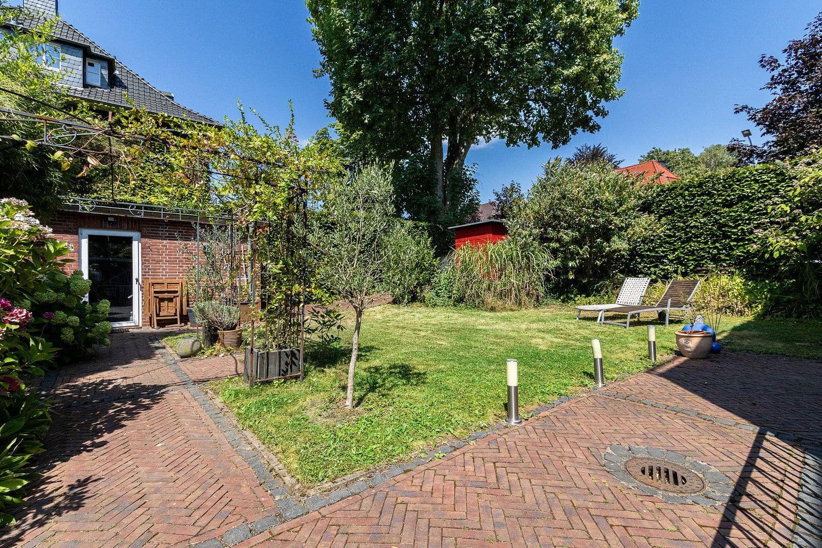 Pronájem domu 228 m², pozemek 540 m², Dortmund, Severní Porýní-Vestfálsko Pronájem domu 228 m², pozemek 540 m², Dortmund, Severní Porýní-Vestfálsko