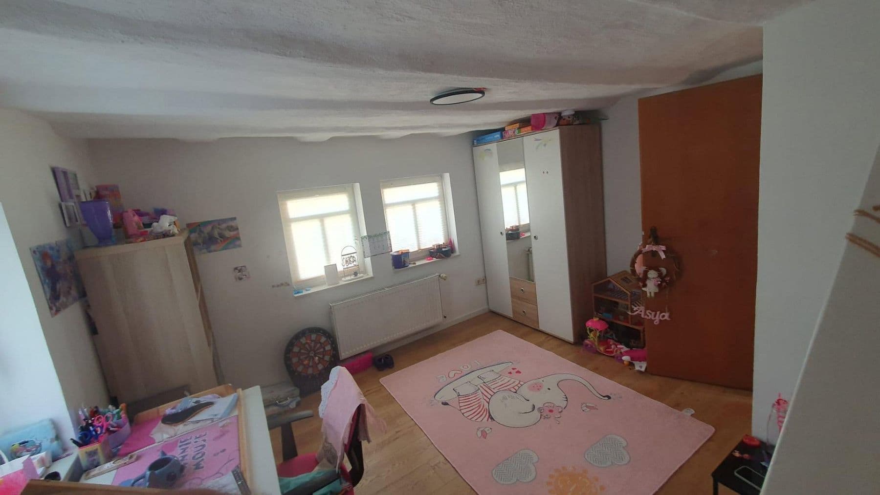 Pronájem bytu 6+1 116 m², Hauptstr.53, Dillenburg, Hessen Pronájem bytu 6+1 116 m², Hauptstr.53, Dillenburg, Hessen
