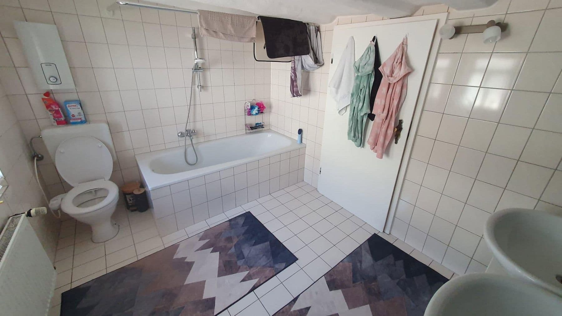 Pronájem bytu 6+1 116 m², Hauptstr.53, Dillenburg, Hessen Pronájem bytu 6+1 116 m², Hauptstr.53, Dillenburg, Hessen