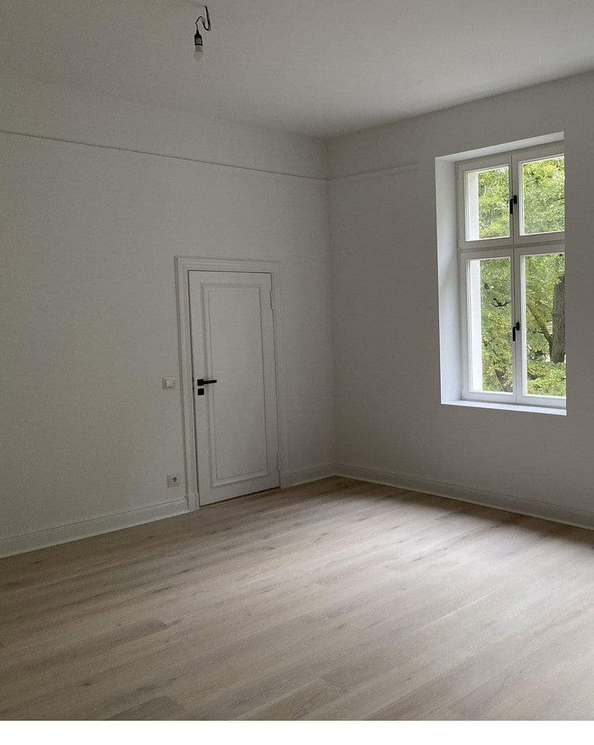 Prodej bytu 4+1 126 m², Berlin, Berlín Prodej bytu 4+1 126 m², Berlin, Berlín