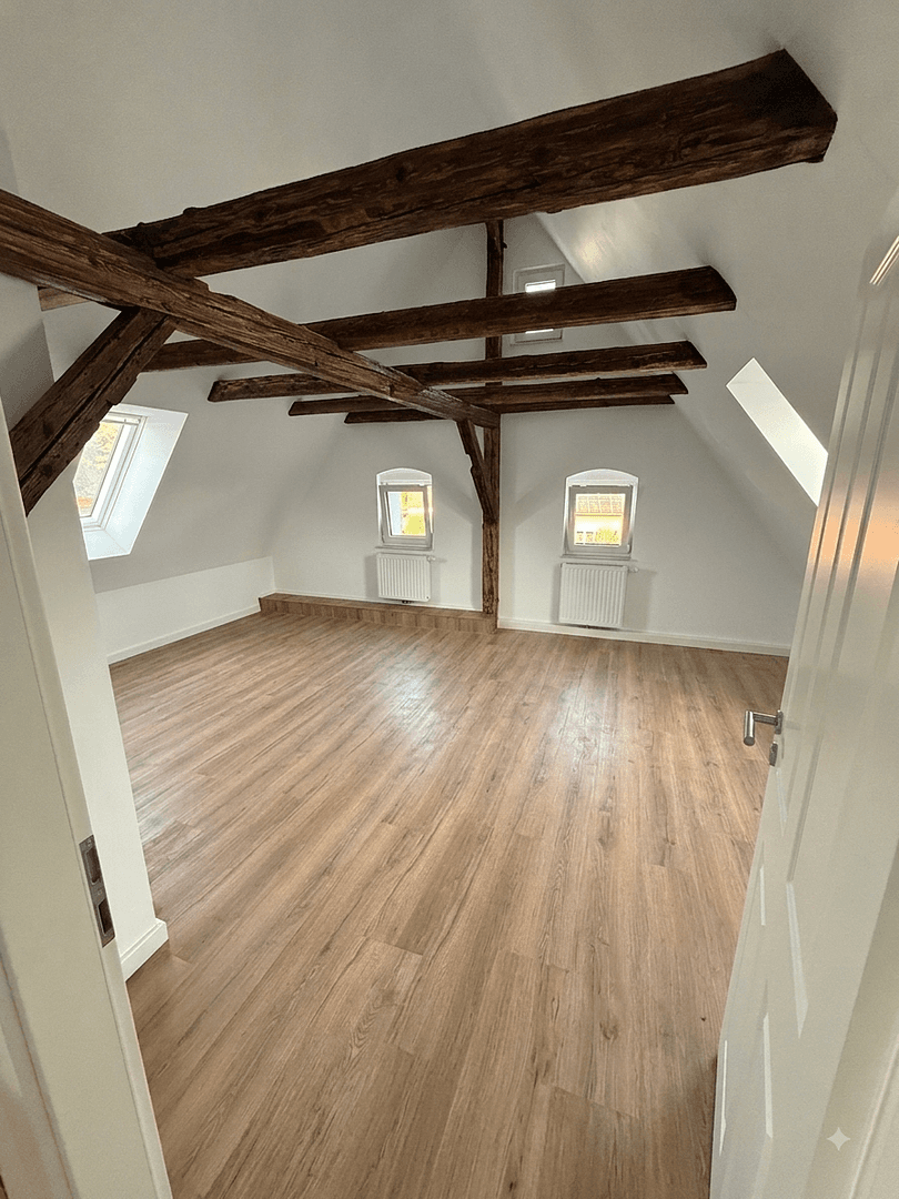 Pronájem bytu 4+kk 100 m², Maxener Straße 7, Dresden, Sasko Pronájem bytu 4+kk 100 m², Maxener Straße 7, Dresden, Sasko