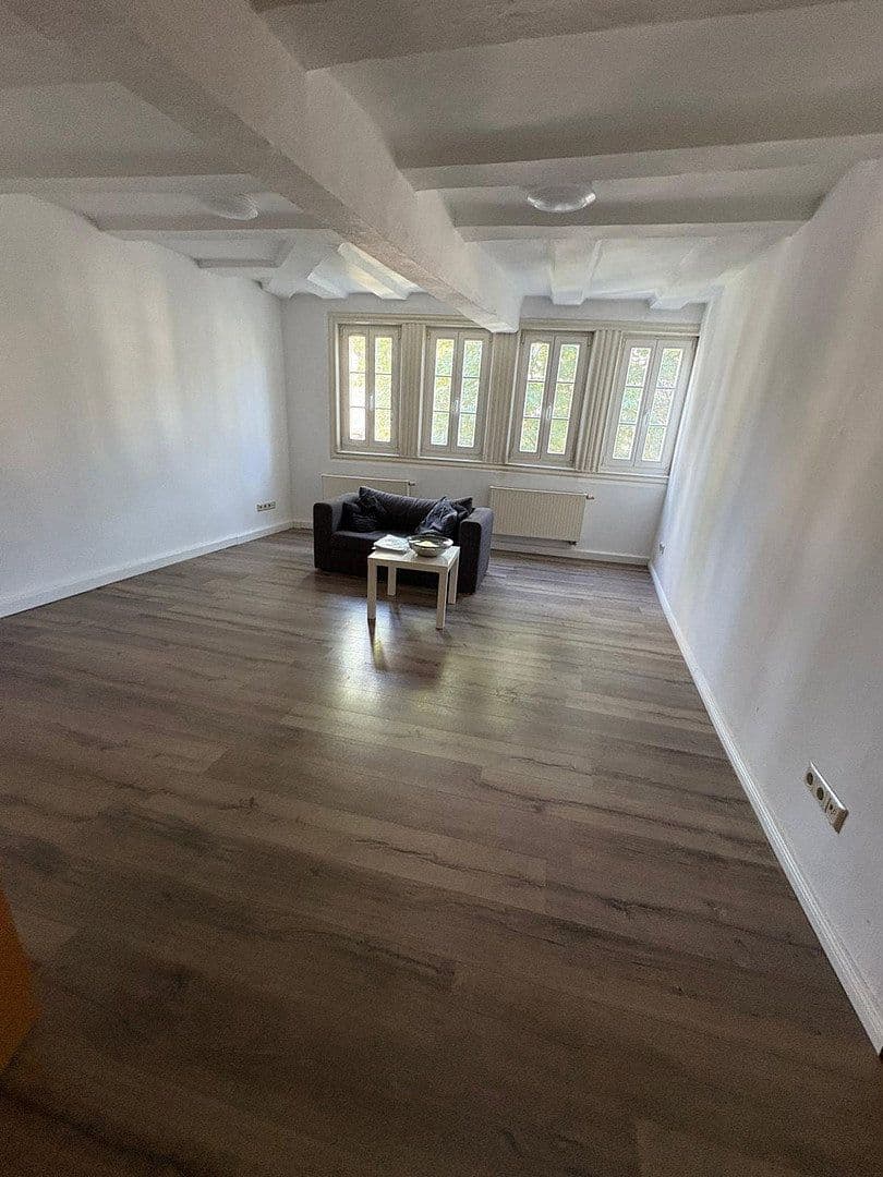Pronájem bytu 5+1 104 m², Kornmarkt 4, Herborn, Hessen Pronájem bytu 5+1 104 m², Kornmarkt 4, Herborn, Hessen