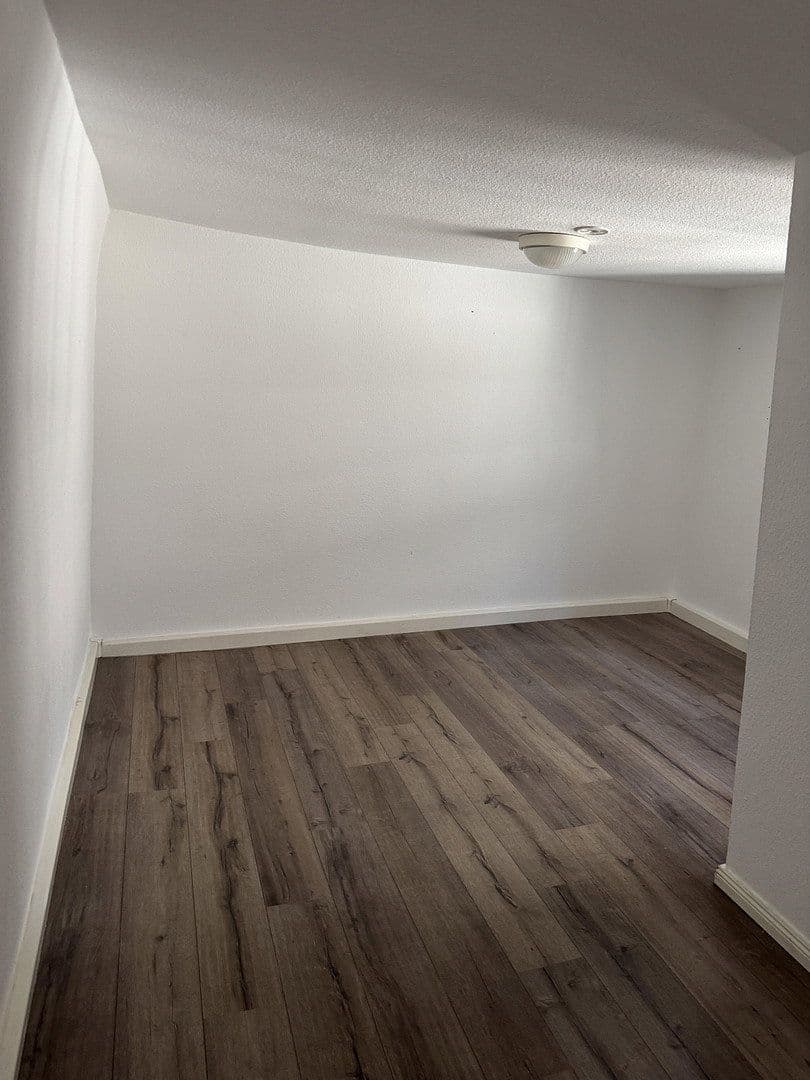 Pronájem bytu 5+1 104 m², Kornmarkt 4, Herborn, Hessen Pronájem bytu 5+1 104 m², Kornmarkt 4, Herborn, Hessen