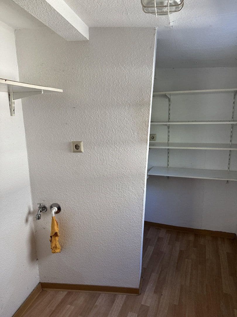 Pronájem bytu 5+1 104 m², Kornmarkt 4, Herborn, Hessen Pronájem bytu 5+1 104 m², Kornmarkt 4, Herborn, Hessen