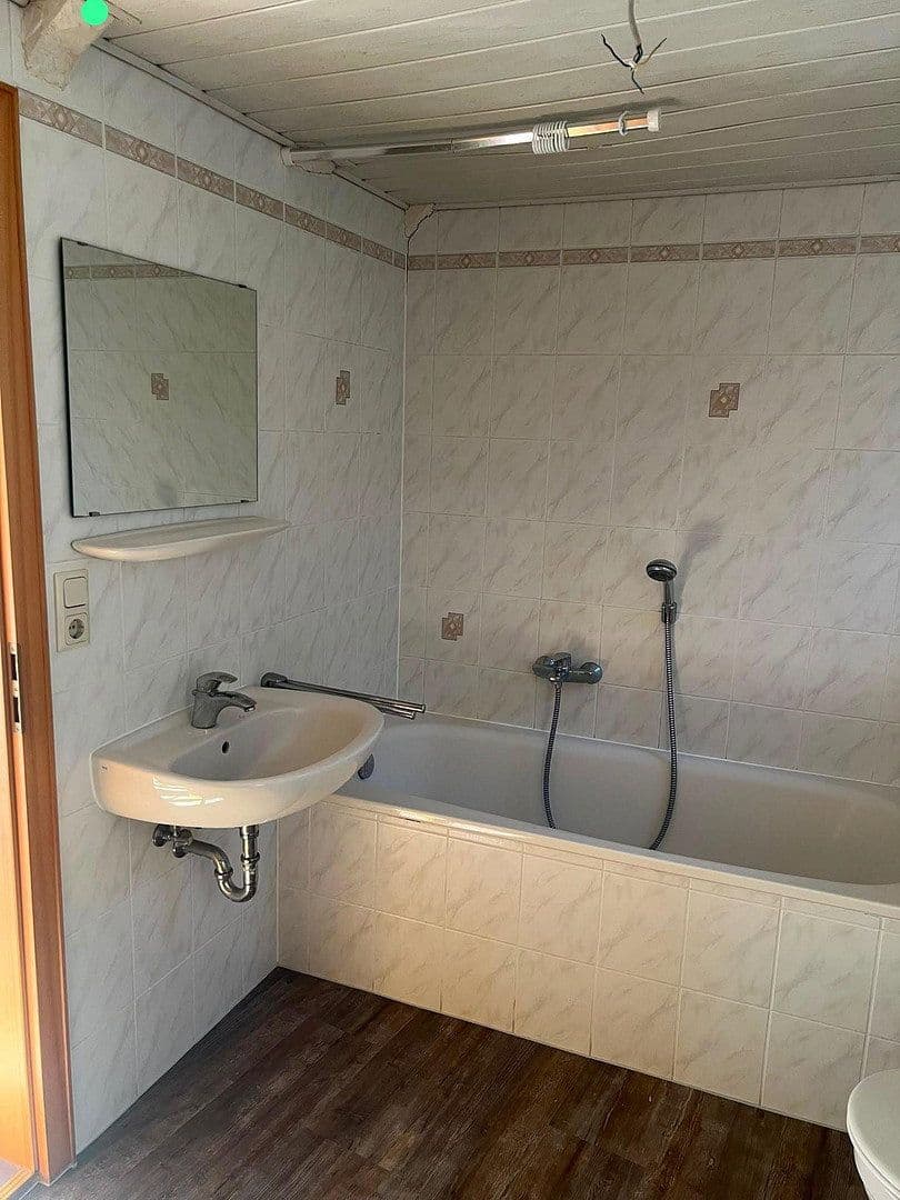 Pronájem bytu 5+1 104 m², Kornmarkt 4, Herborn, Hessen Pronájem bytu 5+1 104 m², Kornmarkt 4, Herborn, Hessen