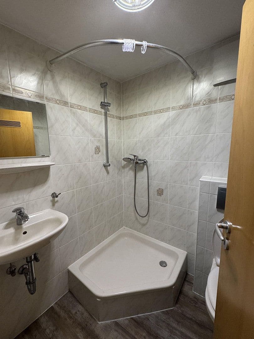 Pronájem bytu 5+1 104 m², Kornmarkt 4, Herborn, Hessen Pronájem bytu 5+1 104 m², Kornmarkt 4, Herborn, Hessen