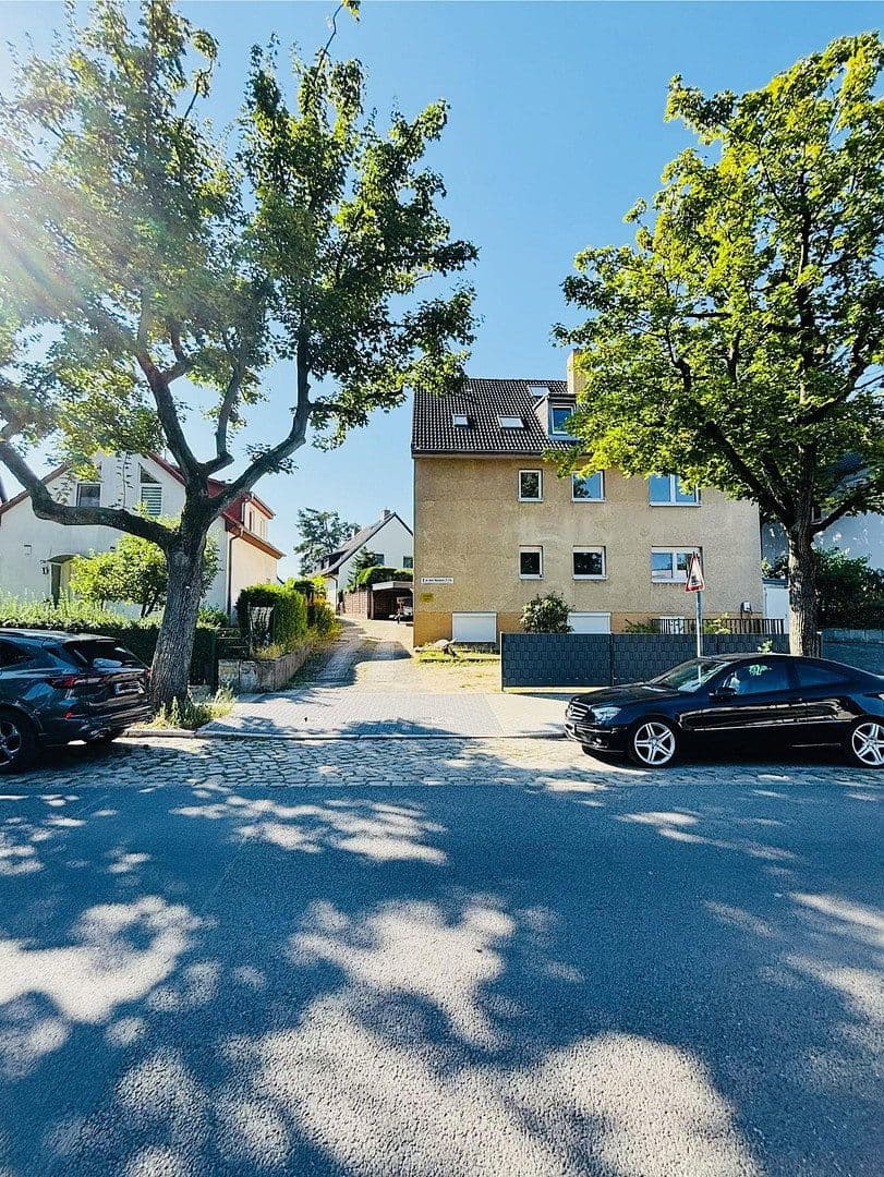 Prodej domu 310 m², pozemek 414 m², Berlin, Berlín Prodej domu 310 m², pozemek 414 m², Berlin, Berlín