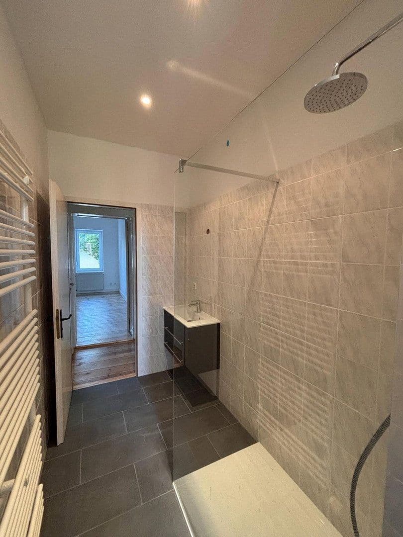 Pronájem bytu 2+1 59 m², Linderhofstraße 31, Berlin, Berlín Pronájem bytu 2+1 59 m², Linderhofstraße 31, Berlin, Berlín