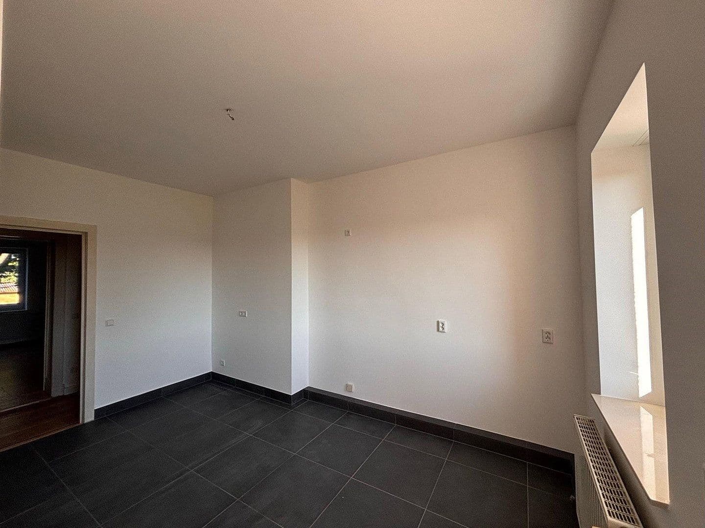 Pronájem bytu 2+1 59 m², Linderhofstraße 31, Berlin, Berlín Pronájem bytu 2+1 59 m², Linderhofstraße 31, Berlin, Berlín