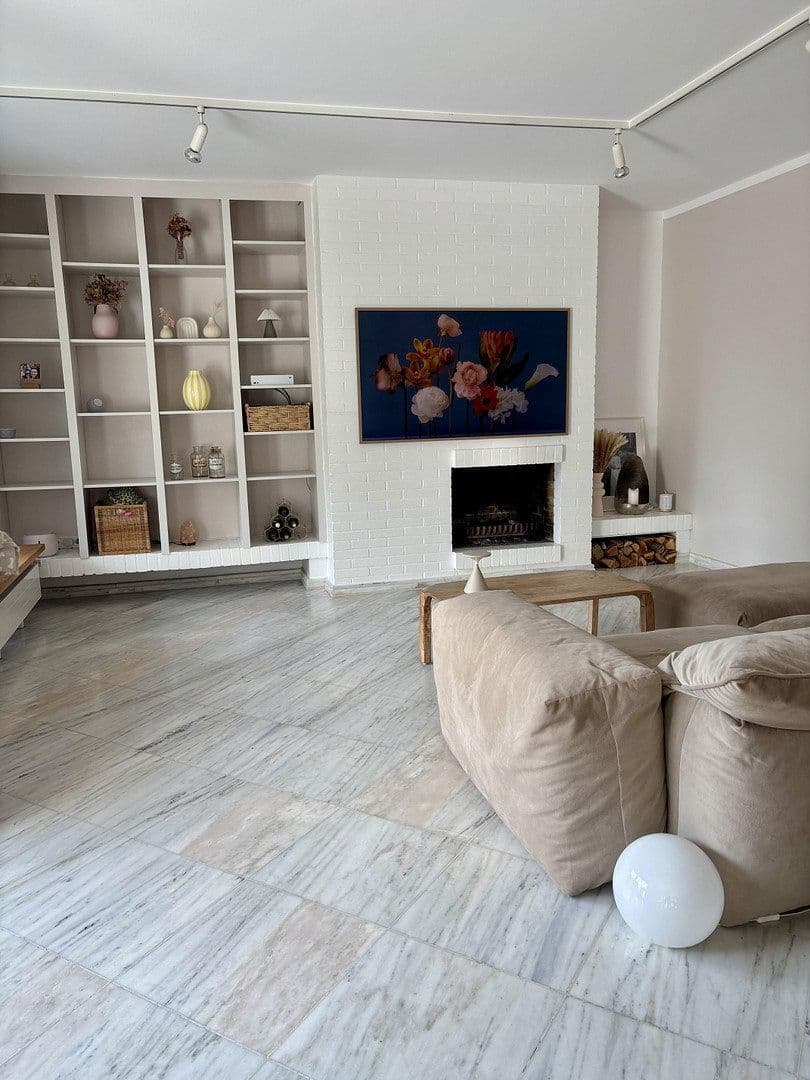Prodej domu 178 m², pozemek 517 m², Hemmingen, Dolní Sasko Prodej domu 178 m², pozemek 517 m², Hemmingen, Dolní Sasko