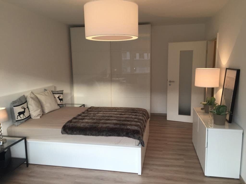 Pronájem bytu 1+1 42 m², Schellingstr. 153 B, München, Bavorsko Pronájem bytu 1+1 42 m², Schellingstr. 153 B, München, Bavorsko