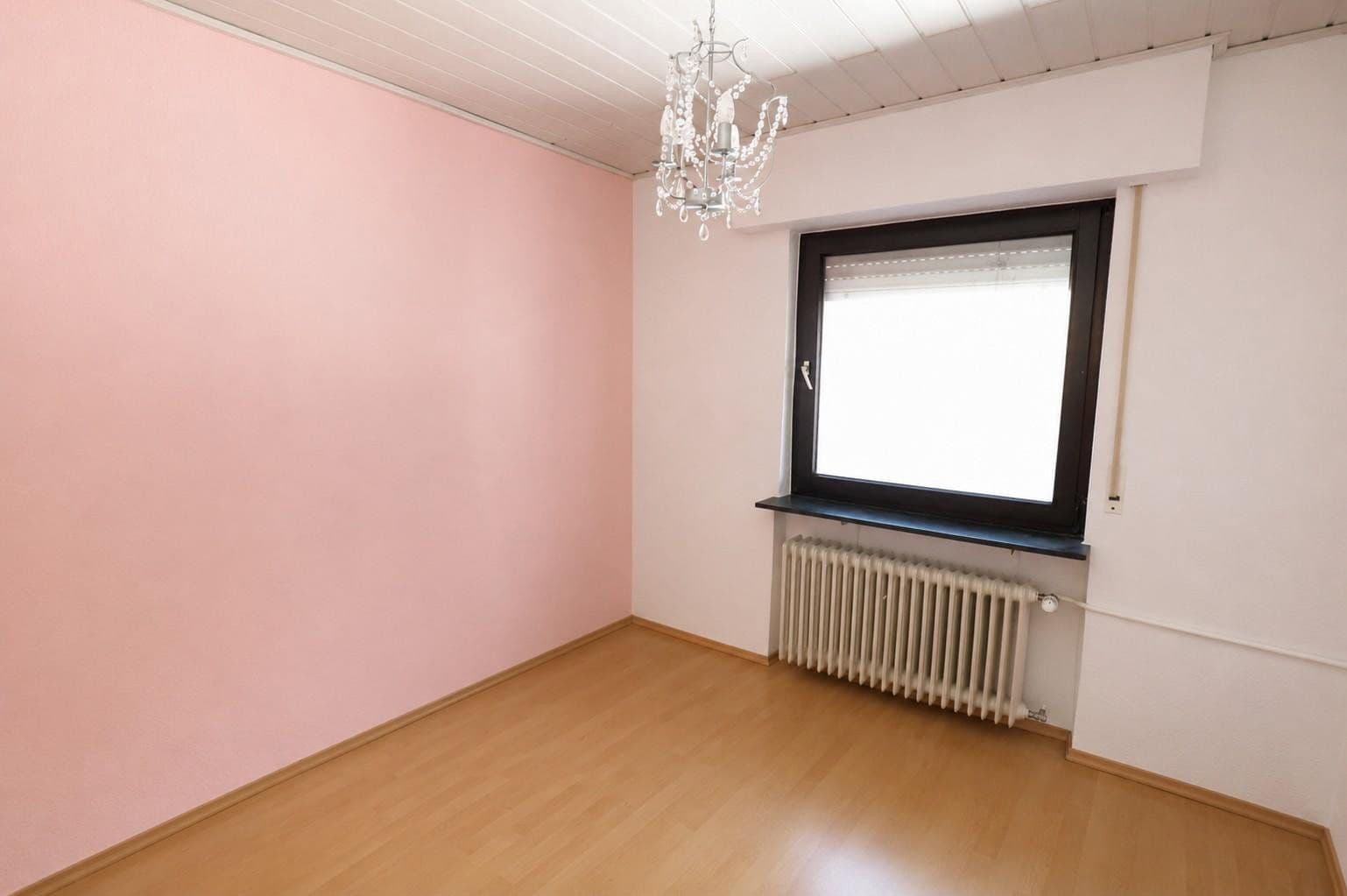 Pronájem bytu 3+1 98 m², Hartenauer Str. 45, Bickenbach, Hessen Pronájem bytu 3+1 98 m², Hartenauer Str. 45, Bickenbach, Hessen