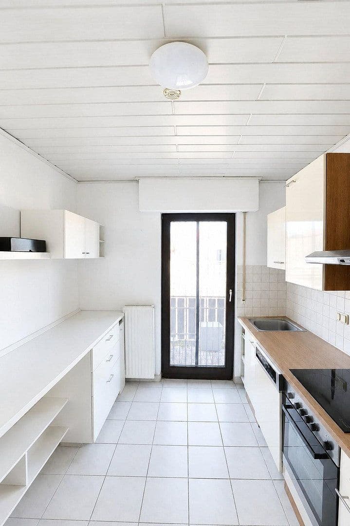 Pronájem bytu 3+1 98 m², Hartenauer Str. 45, Bickenbach, Hessen Pronájem bytu 3+1 98 m², Hartenauer Str. 45, Bickenbach, Hessen
