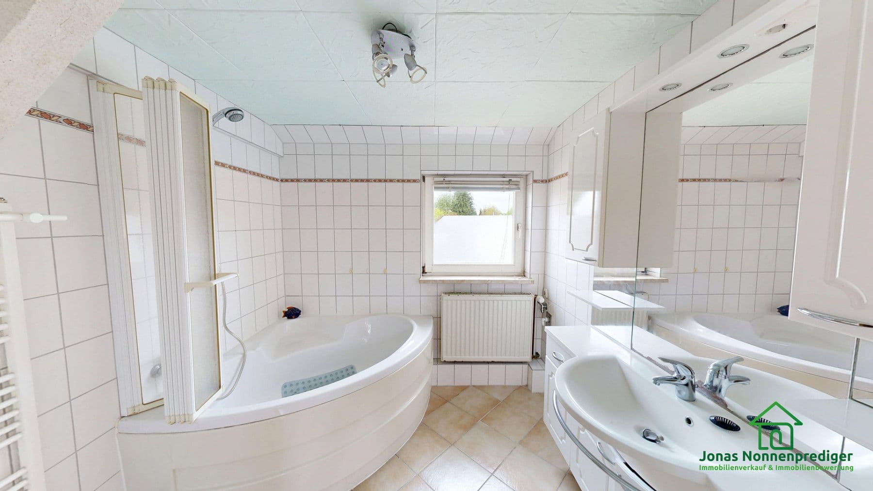 Prodej domu 113 m², pozemek 310 m², Hauptstraße 9 c, Leezen, Mecklenburg-Vorpommern Prodej domu 113 m², pozemek 310 m², Hauptstraße 9 c, Leezen, Mecklenburg-Vorpommern