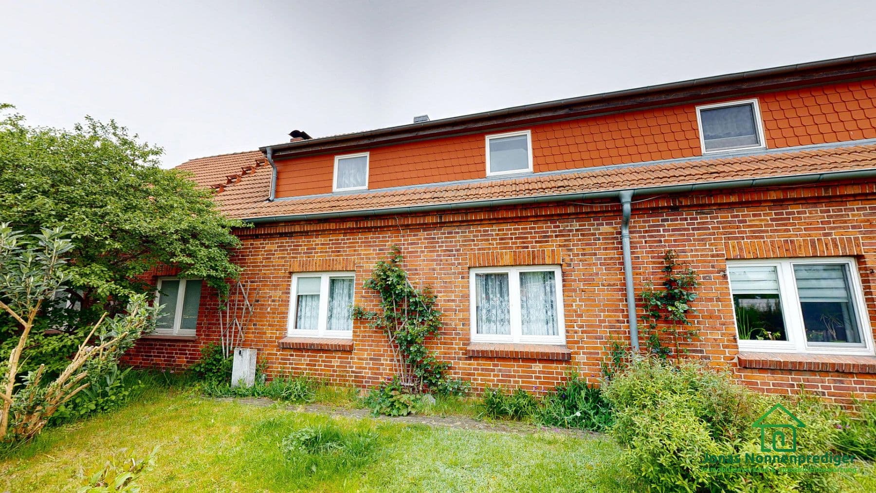 Prodej domu 113 m², pozemek 310 m², Hauptstraße 9 c, Leezen, Mecklenburg-Vorpommern Prodej domu 113 m², pozemek 310 m², Hauptstraße 9 c, Leezen, Mecklenburg-Vorpommern