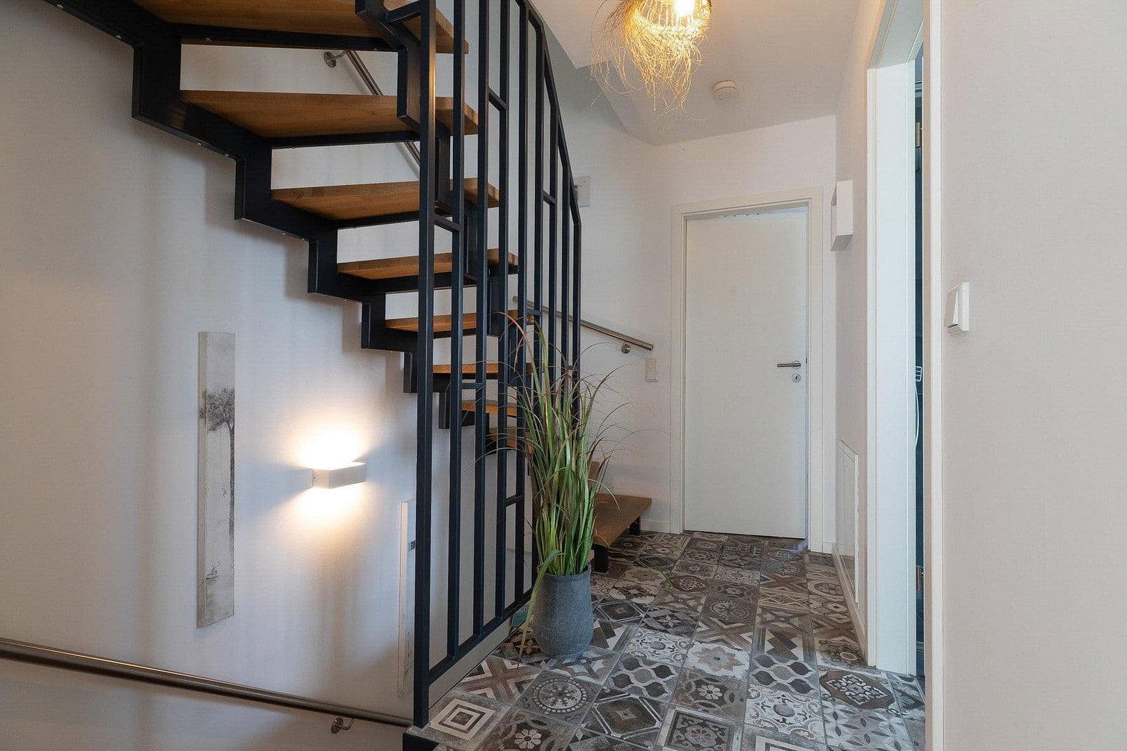 Prodej domu 134 m², pozemek 191 m², Langenfeld (Rheinland), Severní Porýní-Vestfálsko Prodej domu 134 m², pozemek 191 m², Langenfeld (Rheinland), Severní Porýní-Vestfálsko