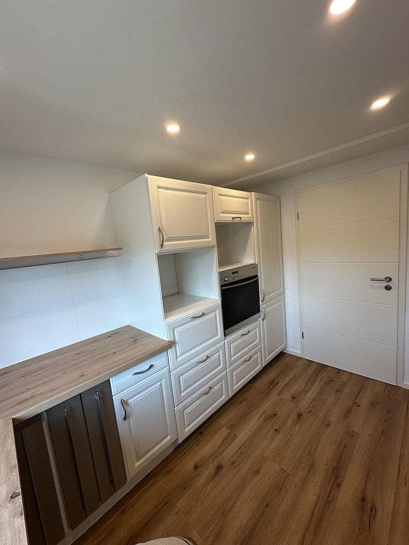Pronájem bytu 3+1 75 m², Sankt-Peter-Weg 14, Schwerte, Severní Porýní-Vestfálsko Pronájem bytu 3+1 75 m², Sankt-Peter-Weg 14, Schwerte, Severní Porýní-Vestfálsko