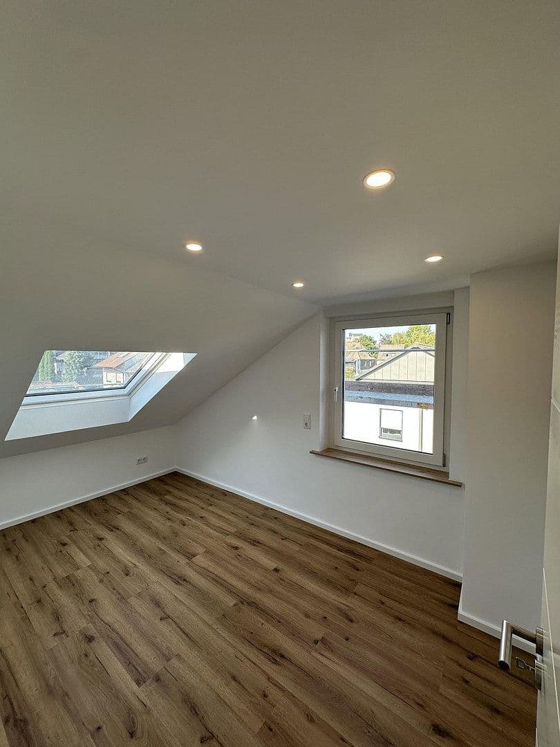 Pronájem bytu 3+1 75 m², Sankt-Peter-Weg 14, Schwerte, Severní Porýní-Vestfálsko Pronájem bytu 3+1 75 m², Sankt-Peter-Weg 14, Schwerte, Severní Porýní-Vestfálsko