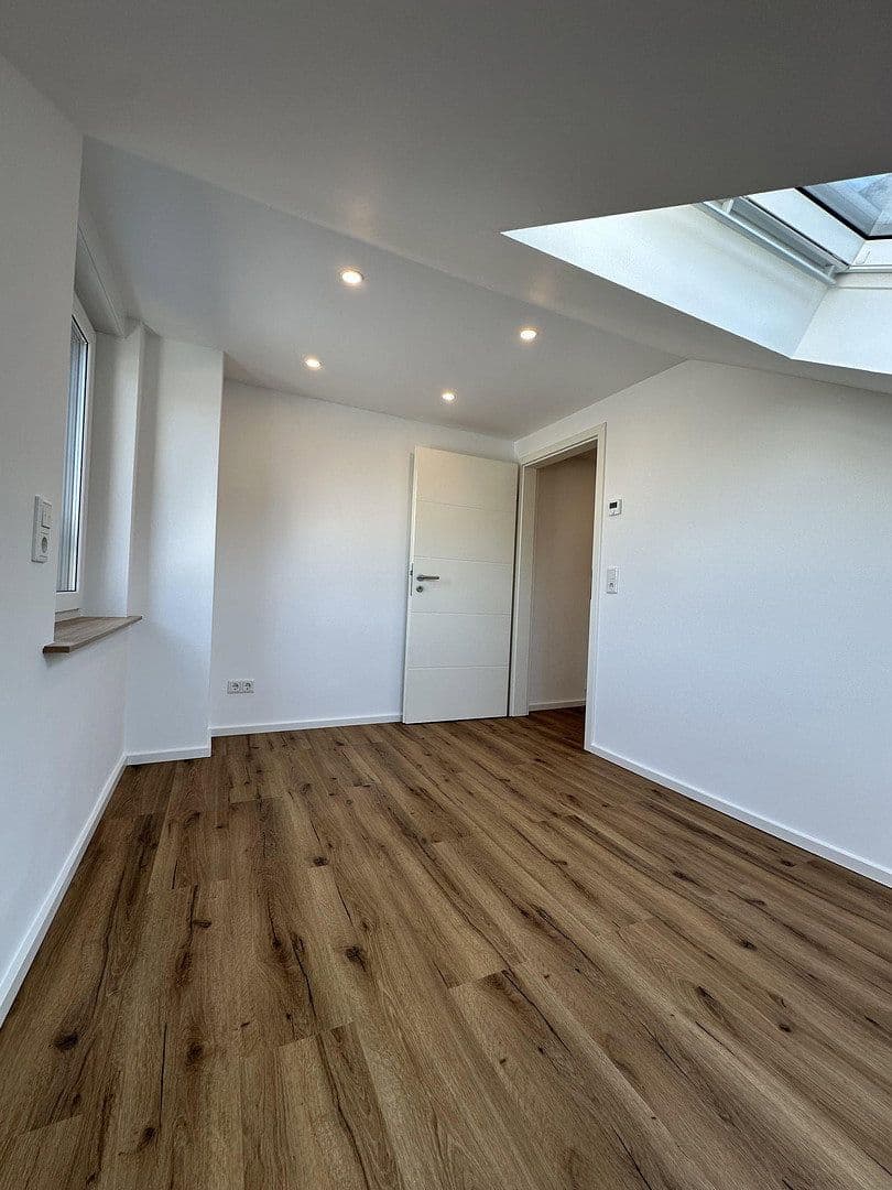Pronájem bytu 3+1 75 m², Sankt-Peter-Weg 14, Schwerte, Severní Porýní-Vestfálsko Pronájem bytu 3+1 75 m², Sankt-Peter-Weg 14, Schwerte, Severní Porýní-Vestfálsko