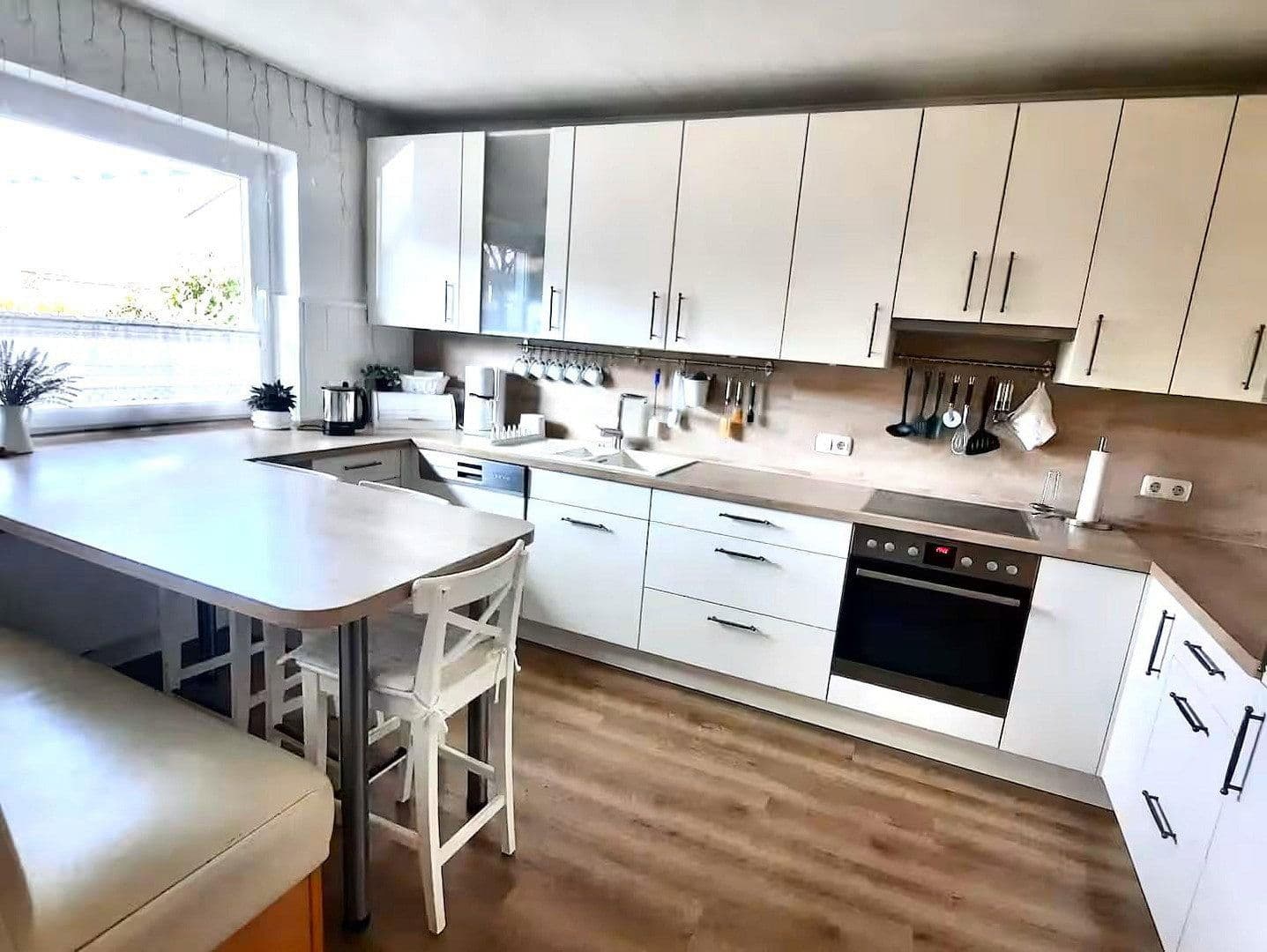 Prodej domu 180 m², pozemek 514 m², Ostpreußenstraße 8, Verden (Aller), Dolní Sasko Prodej domu 180 m², pozemek 514 m², Ostpreußenstraße 8, Verden (Aller), Dolní Sasko