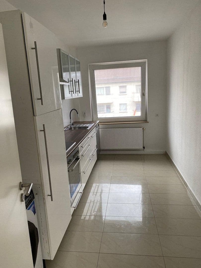 Pronájem bytu 3+1 30 m², Wuppertal, Severní Porýní-Vestfálsko Pronájem bytu 3+1 30 m², Wuppertal, Severní Porýní-Vestfálsko