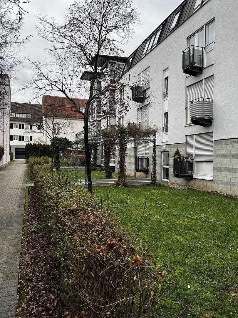 Pronájem bytu 3+kk 87 m², Fasanenstrasse 29, Ludwigsburg, Bádensko-Württembersko Pronájem bytu 3+kk 87 m², Fasanenstrasse 29, Ludwigsburg, Bádensko-Württembersko