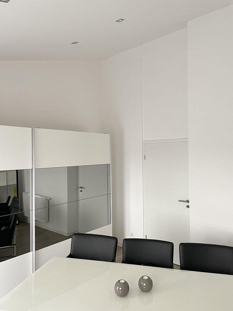 Prodej domu 87 m², pozemek 121 m², Frankenthal, Porýní-Falc Prodej domu 87 m², pozemek 121 m², Frankenthal, Porýní-Falc