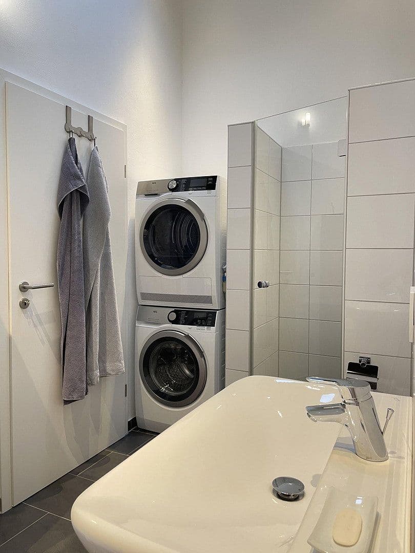 Prodej domu 87 m², pozemek 121 m², Frankenthal, Porýní-Falc Prodej domu 87 m², pozemek 121 m², Frankenthal, Porýní-Falc