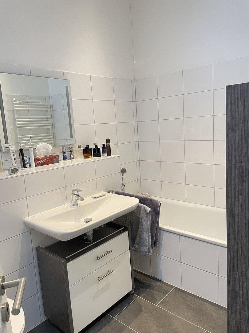Prodej domu 87 m², pozemek 121 m², Frankenthal, Porýní-Falc Prodej domu 87 m², pozemek 121 m², Frankenthal, Porýní-Falc