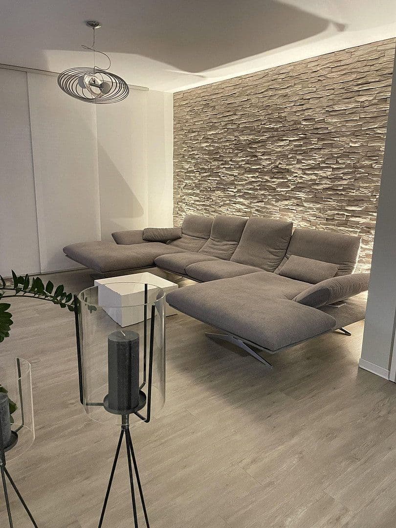 Prodej domu 87 m², pozemek 121 m², Frankenthal, Porýní-Falc Prodej domu 87 m², pozemek 121 m², Frankenthal, Porýní-Falc