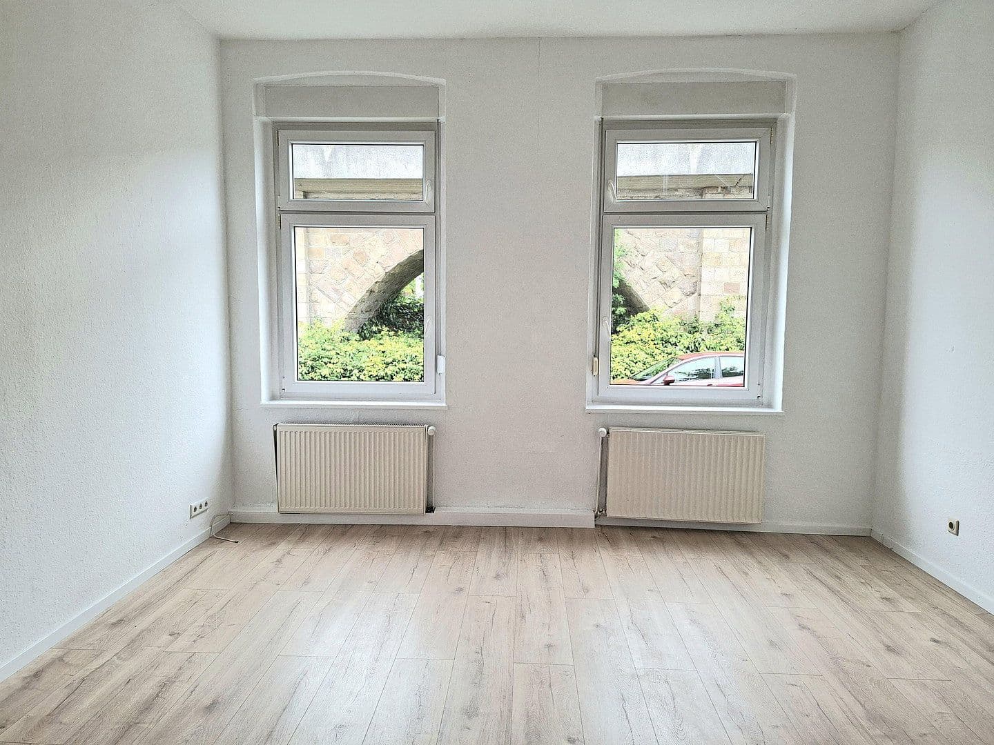 Prodej domu 340 m², pozemek 680 m², Solingen, Severní Porýní-Vestfálsko Prodej domu 340 m², pozemek 680 m², Solingen, Severní Porýní-Vestfálsko