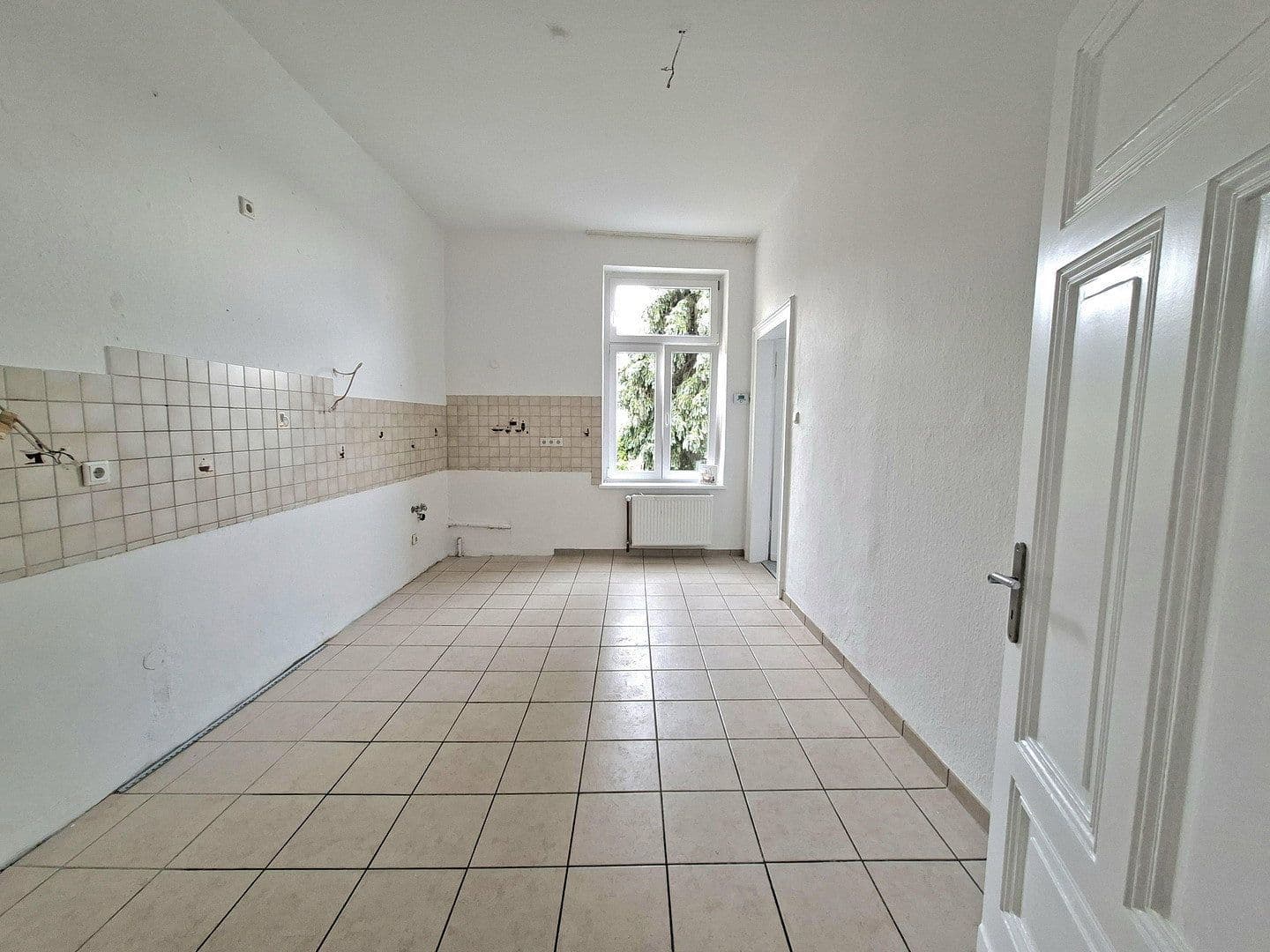 Prodej domu 340 m², pozemek 680 m², Solingen, Severní Porýní-Vestfálsko Prodej domu 340 m², pozemek 680 m², Solingen, Severní Porýní-Vestfálsko