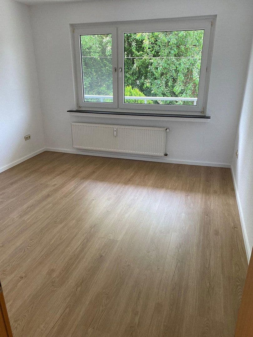 Pronájem bytu 3+1 65 m², Bahnhofstraße 98-100, Datteln, Severní Porýní-Vestfálsko Pronájem bytu 3+1 65 m², Bahnhofstraße 98-100, Datteln, Severní Porýní-Vestfálsko