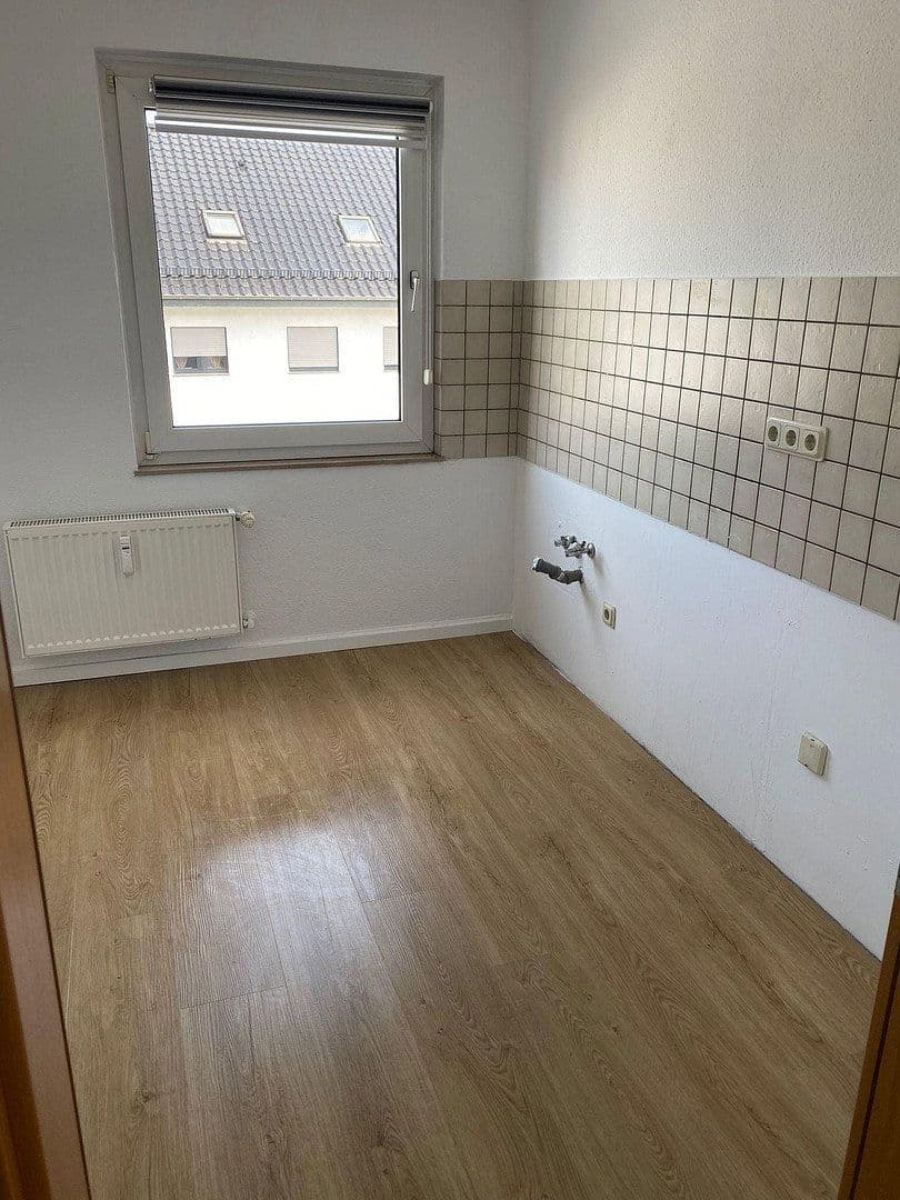 Pronájem bytu 3+1 65 m², Bahnhofstraße 98-100, Datteln, Severní Porýní-Vestfálsko Pronájem bytu 3+1 65 m², Bahnhofstraße 98-100, Datteln, Severní Porýní-Vestfálsko