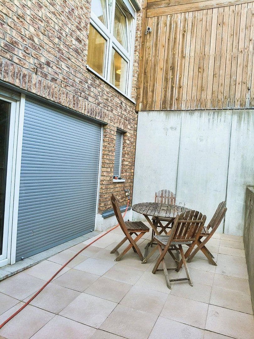 Prodej domu 138 m², pozemek 289 m², Ginsterweg 5, Erkrath, Severní Porýní-Vestfálsko Prodej domu 138 m², pozemek 289 m², Ginsterweg 5, Erkrath, Severní Porýní-Vestfálsko