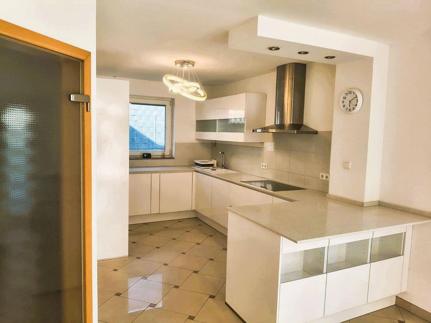 Prodej domu 138 m², pozemek 289 m², Ginsterweg 5, Erkrath, Severní Porýní-Vestfálsko Prodej domu 138 m², pozemek 289 m², Ginsterweg 5, Erkrath, Severní Porýní-Vestfálsko