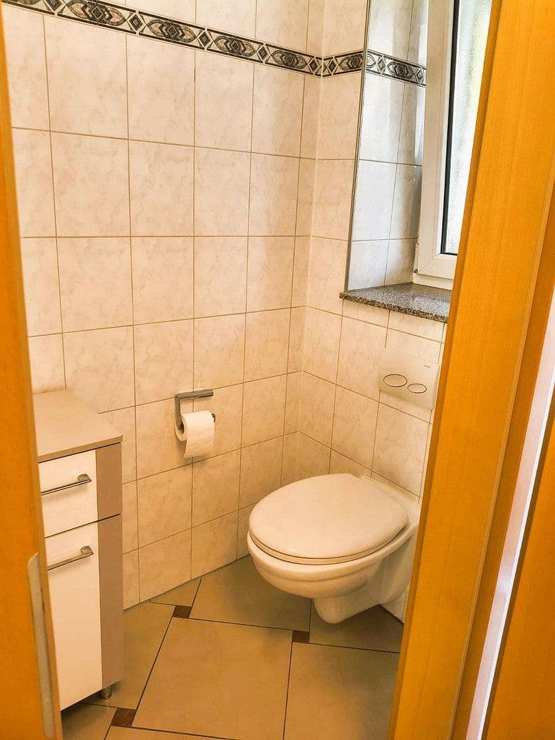 Prodej domu 138 m², pozemek 289 m², Ginsterweg 5, Erkrath, Severní Porýní-Vestfálsko Prodej domu 138 m², pozemek 289 m², Ginsterweg 5, Erkrath, Severní Porýní-Vestfálsko
