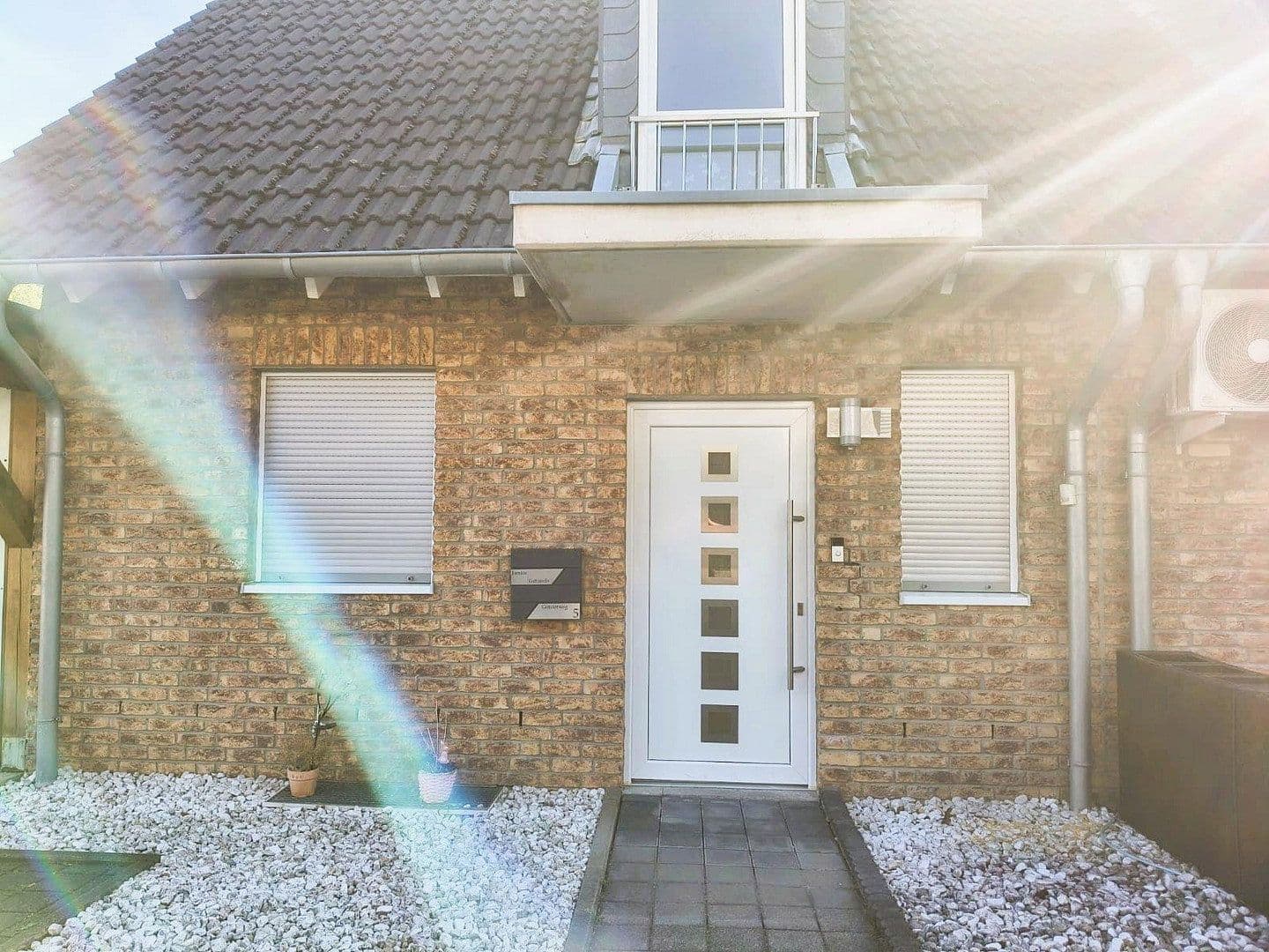 Prodej domu 138 m², pozemek 289 m², Ginsterweg 5, Erkrath, Severní Porýní-Vestfálsko Prodej domu 138 m², pozemek 289 m², Ginsterweg 5, Erkrath, Severní Porýní-Vestfálsko