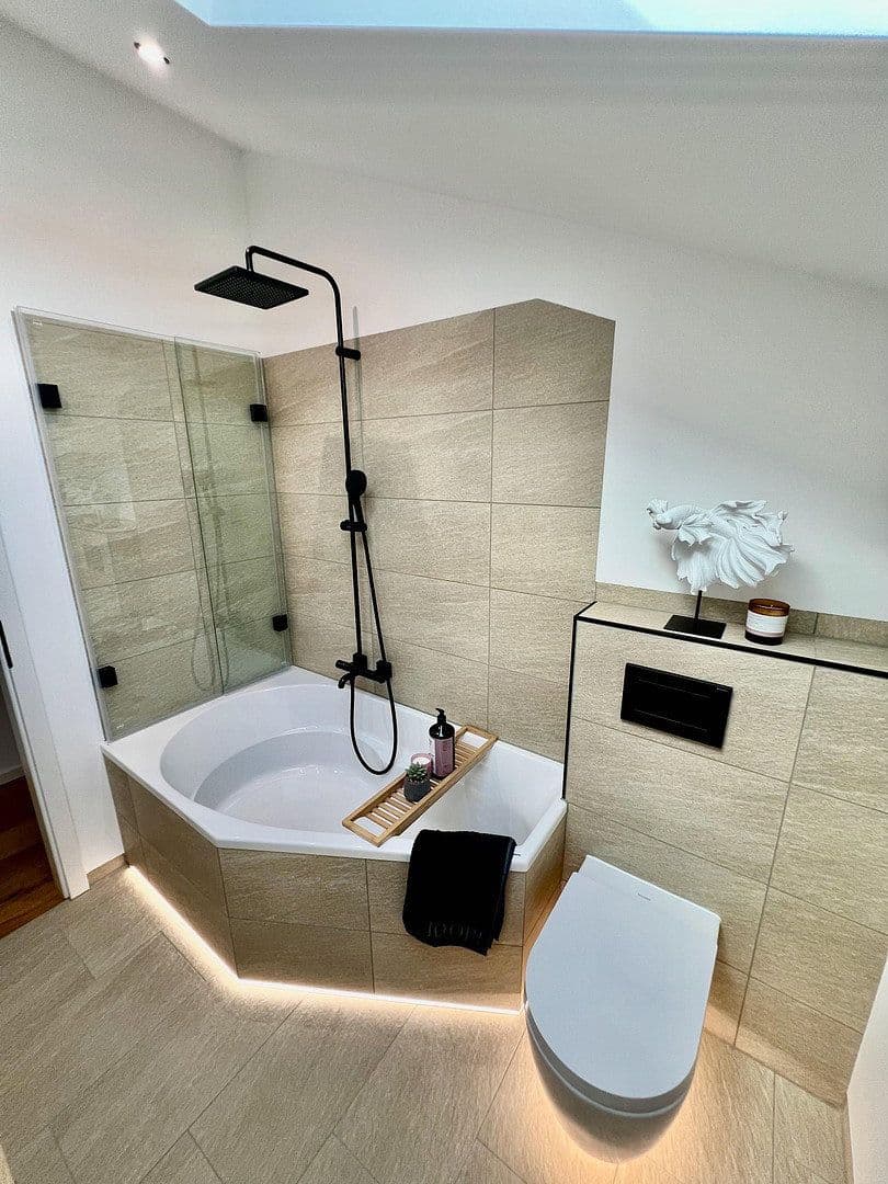 Prodej domu 136 m², pozemek 399 m², Am Belzbecker 13, Neu-Anspach, Hessen Prodej domu 136 m², pozemek 399 m², Am Belzbecker 13, Neu-Anspach, Hessen