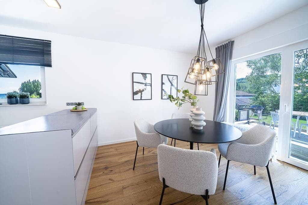Prodej domu 136 m², pozemek 399 m², Am Belzbecker 13, Neu-Anspach, Hessen Prodej domu 136 m², pozemek 399 m², Am Belzbecker 13, Neu-Anspach, Hessen
