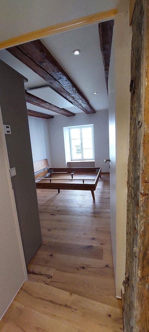 Pronájem bytu 3+1 60 m², Winzergasse 20, Meersburg, Bádensko-Württembersko Pronájem bytu 3+1 60 m², Winzergasse 20, Meersburg, Bádensko-Württembersko