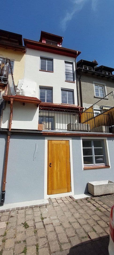 Pronájem bytu 3+1 60 m², Winzergasse 20, Meersburg, Bádensko-Württembersko Pronájem bytu 3+1 60 m², Winzergasse 20, Meersburg, Bádensko-Württembersko