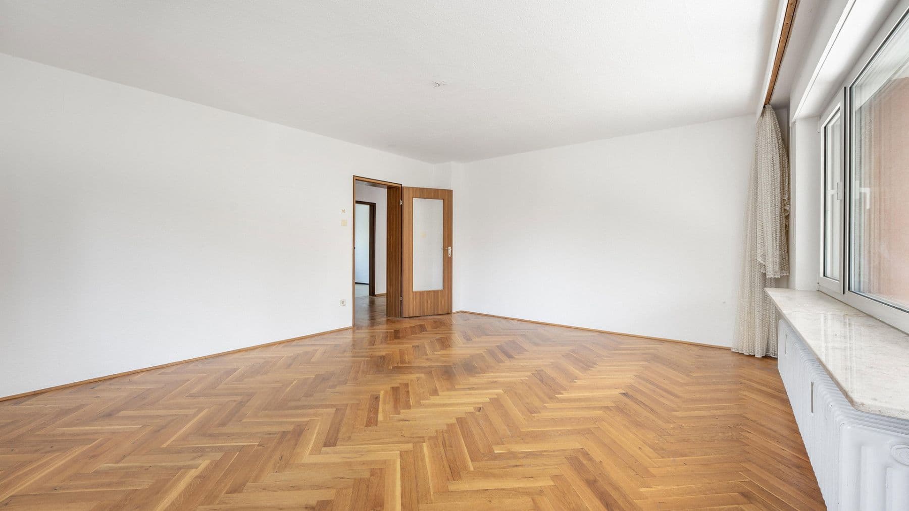 Prodej bytu 4+1 121 m², Meisenbachstraße 26, Nürnberg, Bavorsko Prodej bytu 4+1 121 m², Meisenbachstraße 26, Nürnberg, Bavorsko