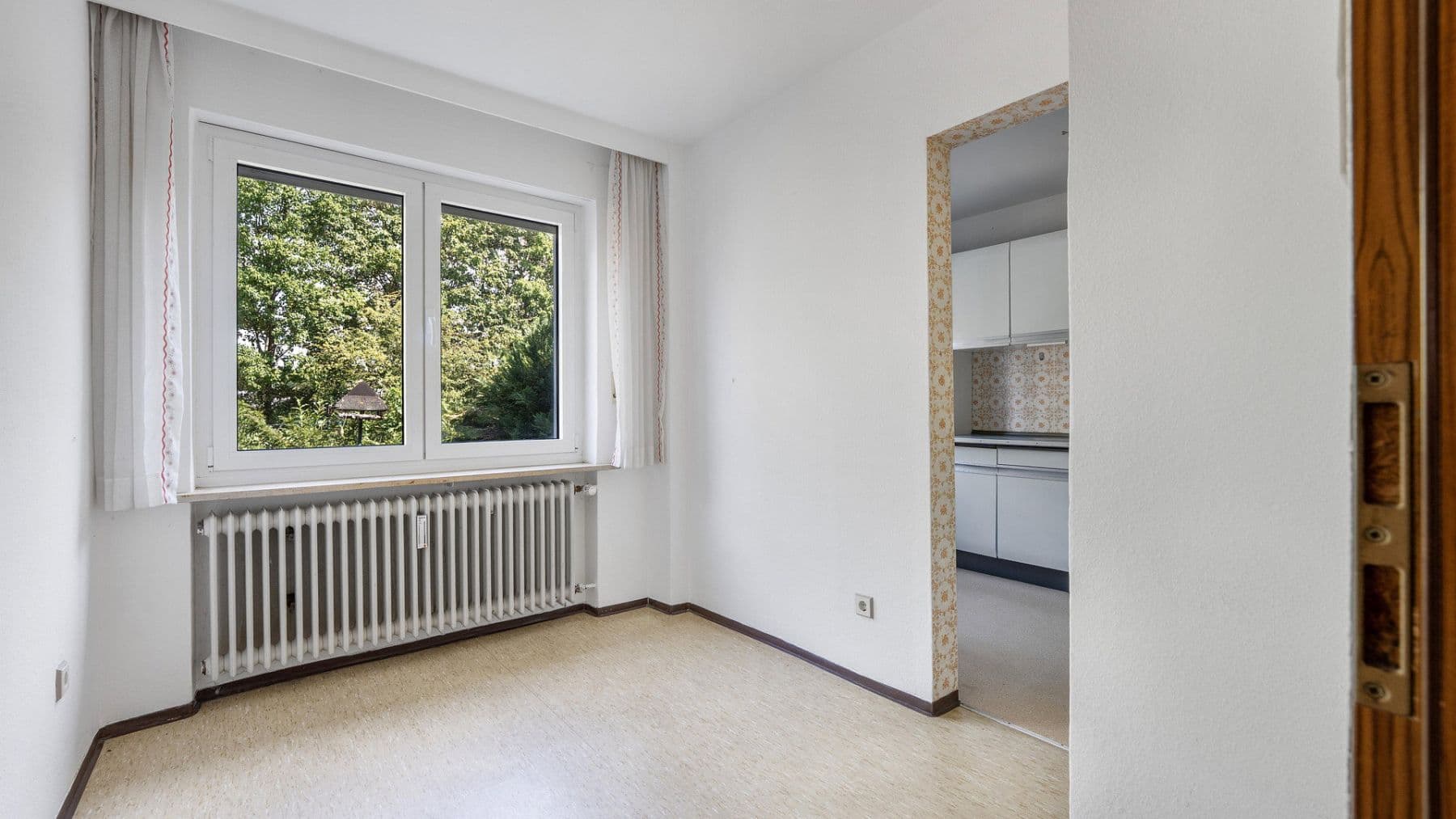 Prodej bytu 4+1 121 m², Meisenbachstraße 26, Nürnberg, Bavorsko Prodej bytu 4+1 121 m², Meisenbachstraße 26, Nürnberg, Bavorsko