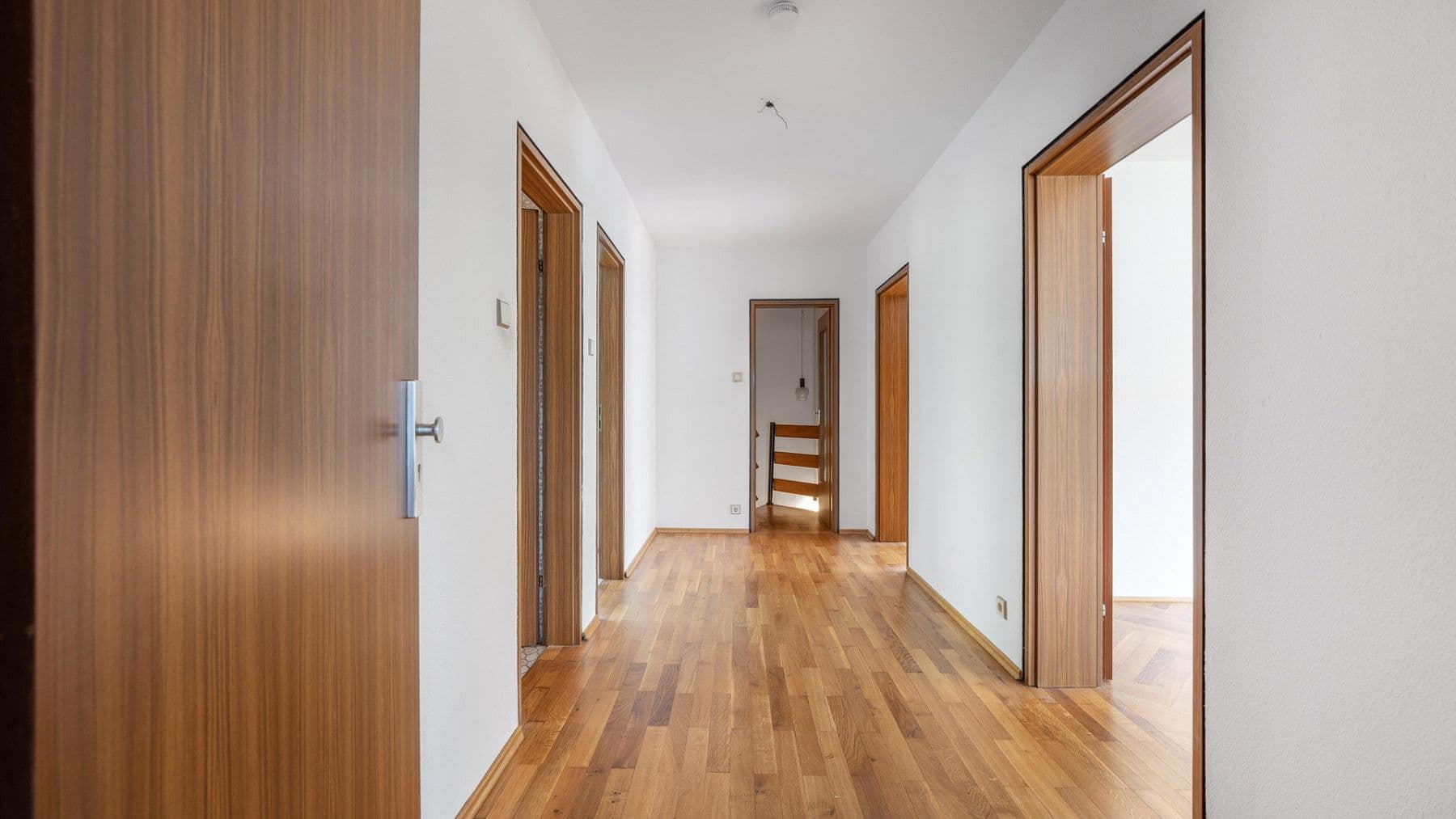 Prodej bytu 4+1 121 m², Meisenbachstraße 26, Nürnberg, Bavorsko Prodej bytu 4+1 121 m², Meisenbachstraße 26, Nürnberg, Bavorsko