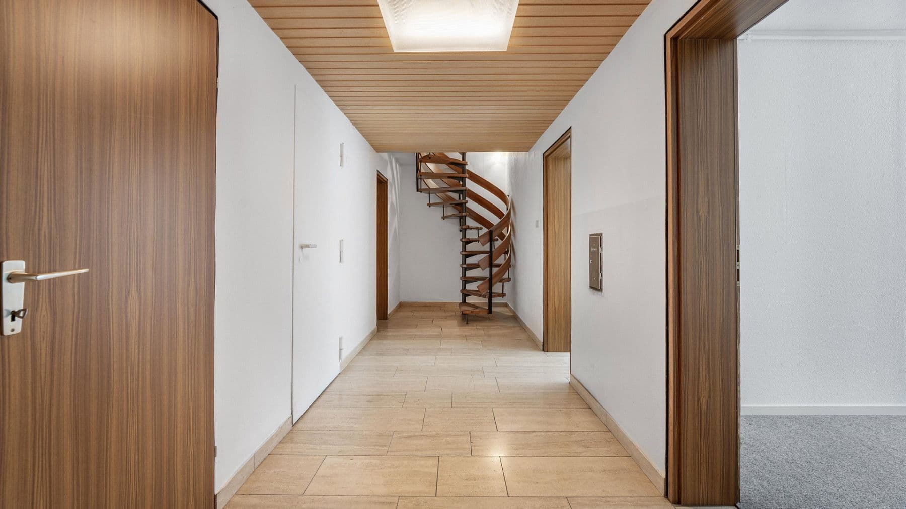 Prodej bytu 4+1 121 m², Meisenbachstraße 26, Nürnberg, Bavorsko Prodej bytu 4+1 121 m², Meisenbachstraße 26, Nürnberg, Bavorsko