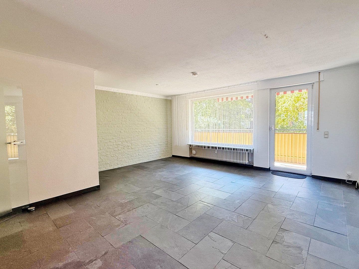 Prodej bytu 3+1 82 m², Viernheim, Hessen Prodej bytu 3+1 82 m², Viernheim, Hessen